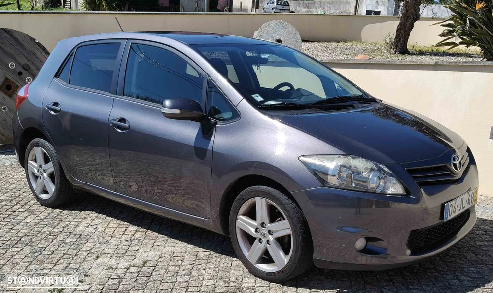 Toyota Auris 1.4 D-4D AC DPF - 1