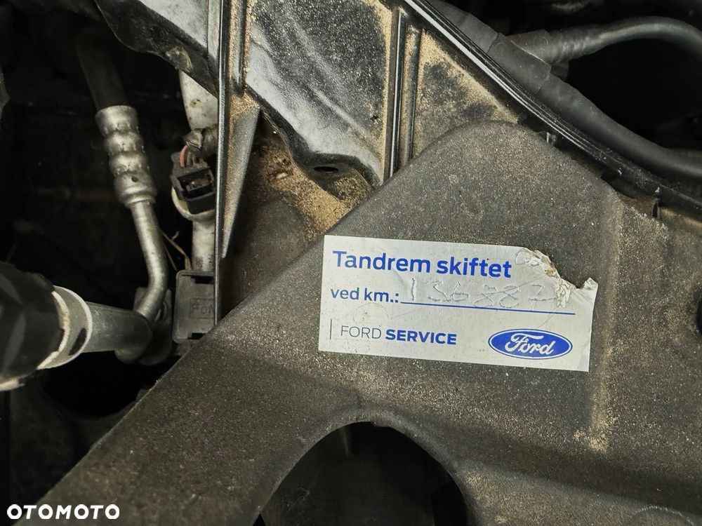 Ford Kuga 2.0 TDCi 4x2 Titanium - 16