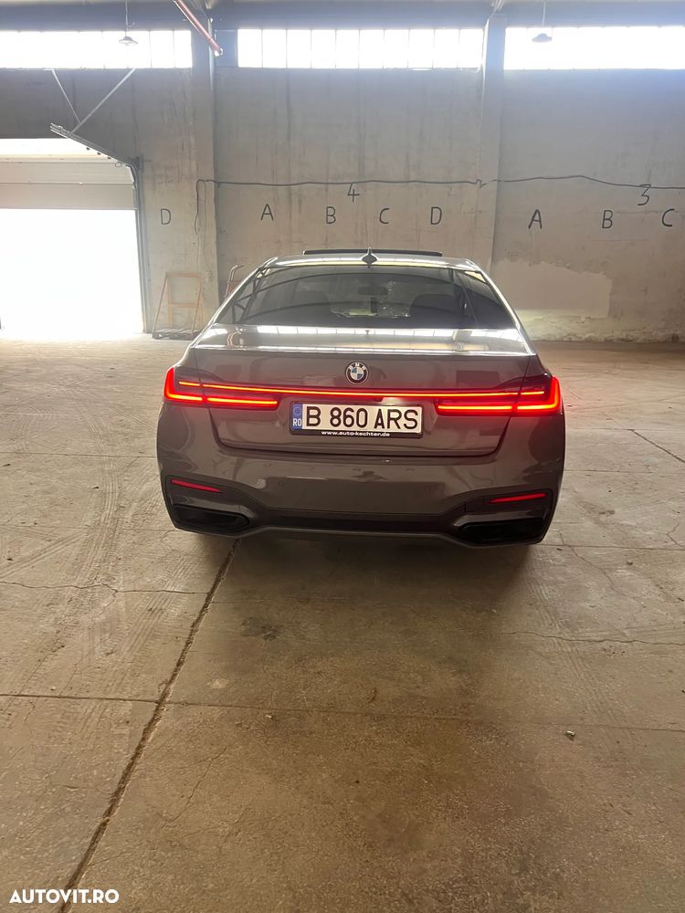 BMW Seria 7 740d xDrive MHEV - 5