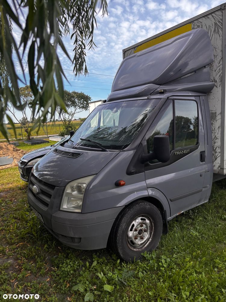 Ford Transit - 1