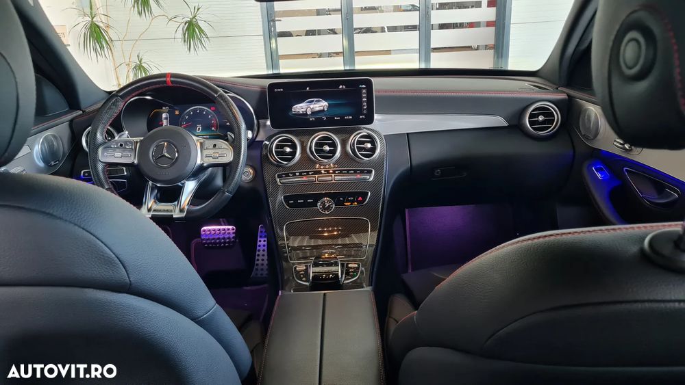 Mercedes-Benz C 43 AMG - 8