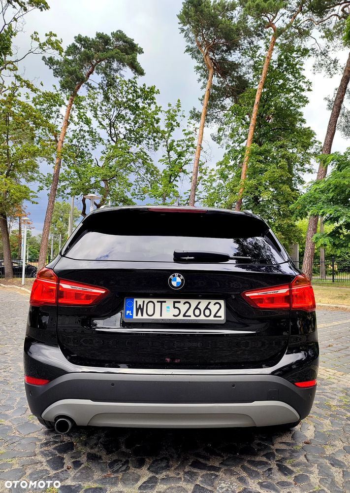 BMW X1 sDrive18i xLine - 5