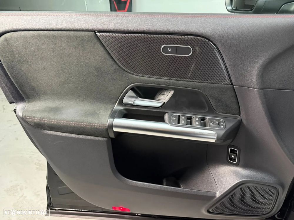 Mercedes-Benz GLA 250 e 8G-DCT AMG Line - 17