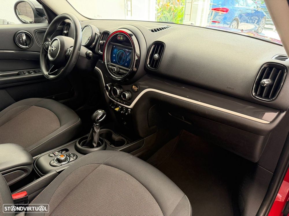 MINI Countryman Cooper SE ALL4 Auto - 10