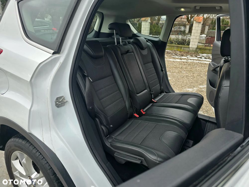 Ford Kuga 1.6 EcoBoost 4WD Titanium Plus - 15