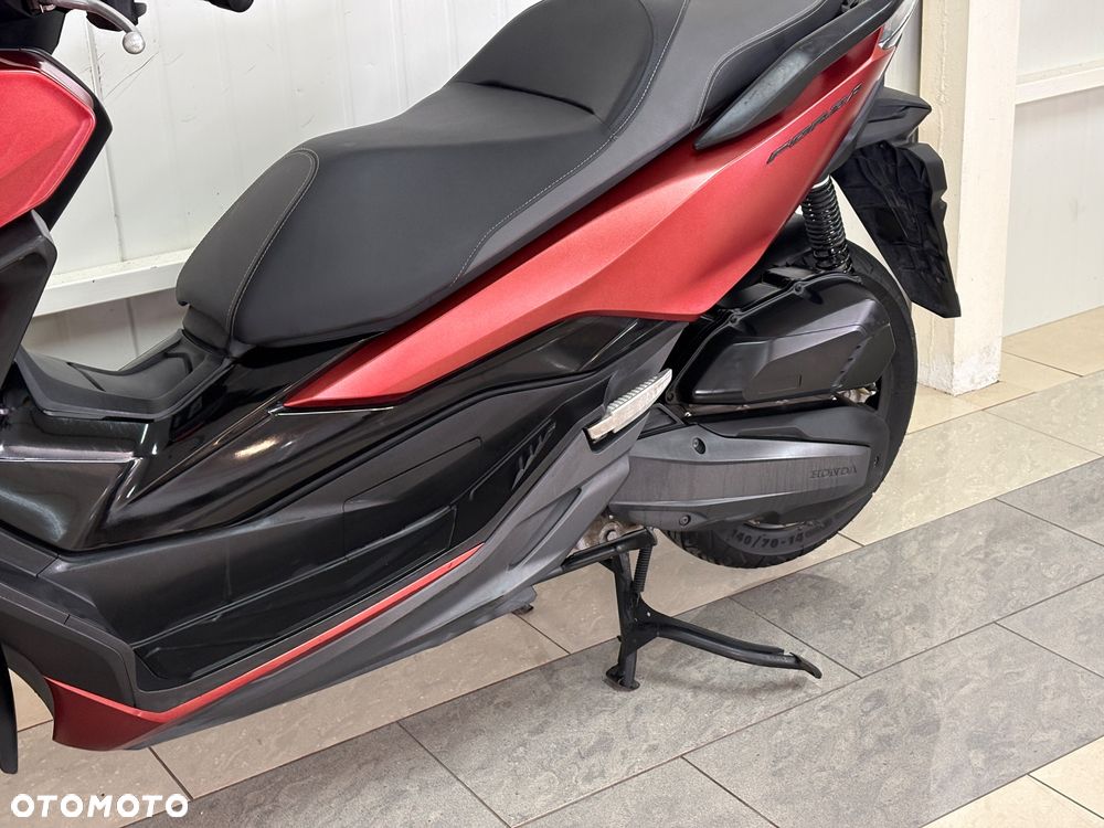 Honda NSS - 11