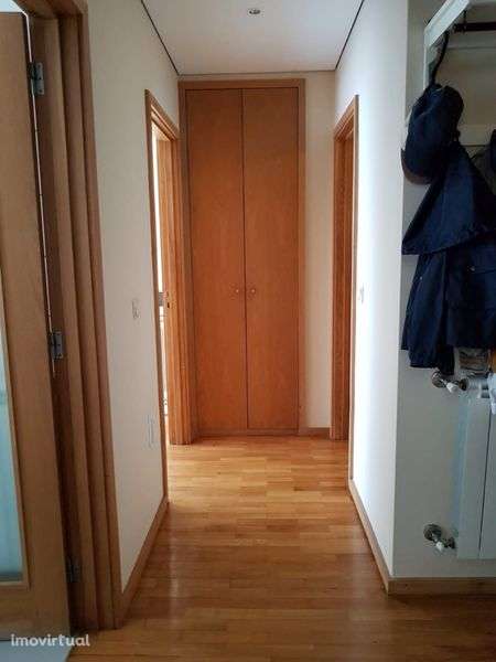 Arrendo T1 ready-to-Live mobilado e equipado - Grande imagem: 3/5