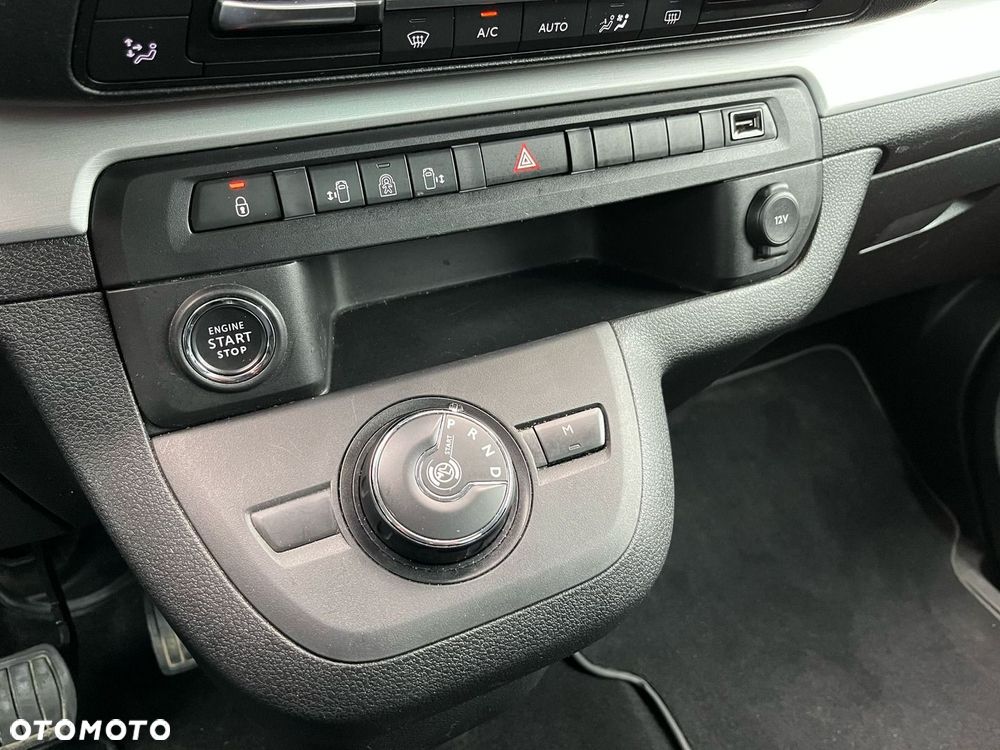 Toyota Proace Verso 2.0 D4-D Long VIP - 18