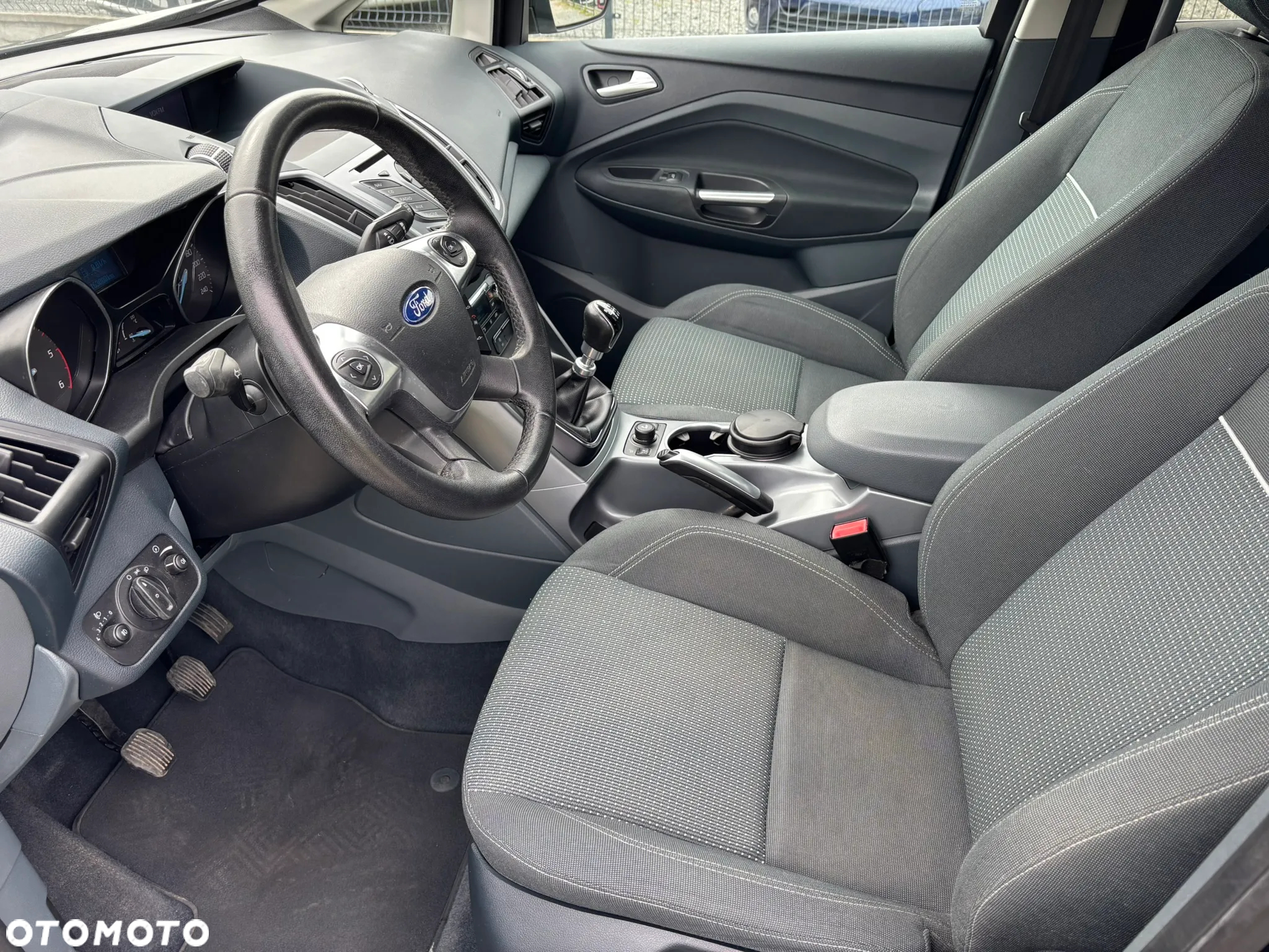 Ford Grand C-MAX 1.6 TDCi Start-Stop-System Champions Edition - 18