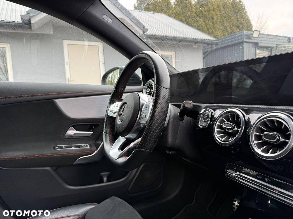 Mercedes-Benz CLA 180 d 8G-DCT AMG Line - 13