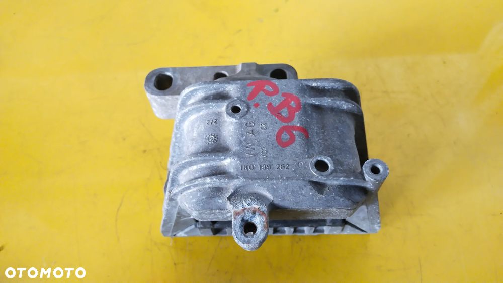 VW PASSAT  B6 PODUSZKA SILNIKA 1K0199262P - 1
