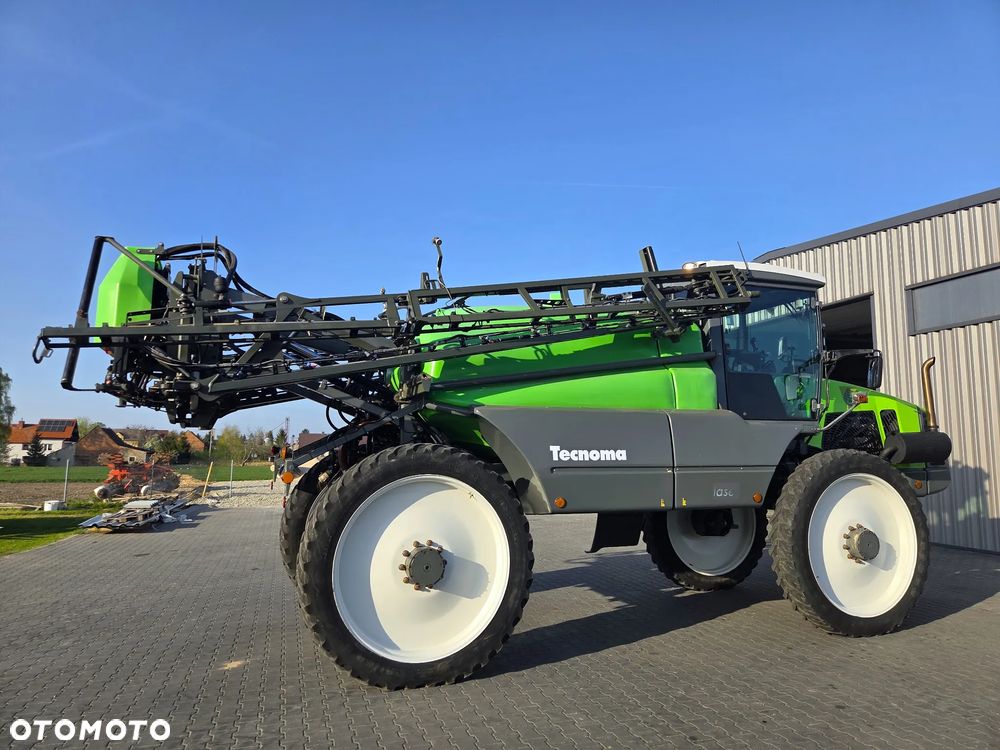 Tecnoma Laser 4240 2011 Rok, 24 M,  GPS, Automatzcyne wyłączanie sekcji, Nie Malowany, Stan Bardzo Dobry - 10