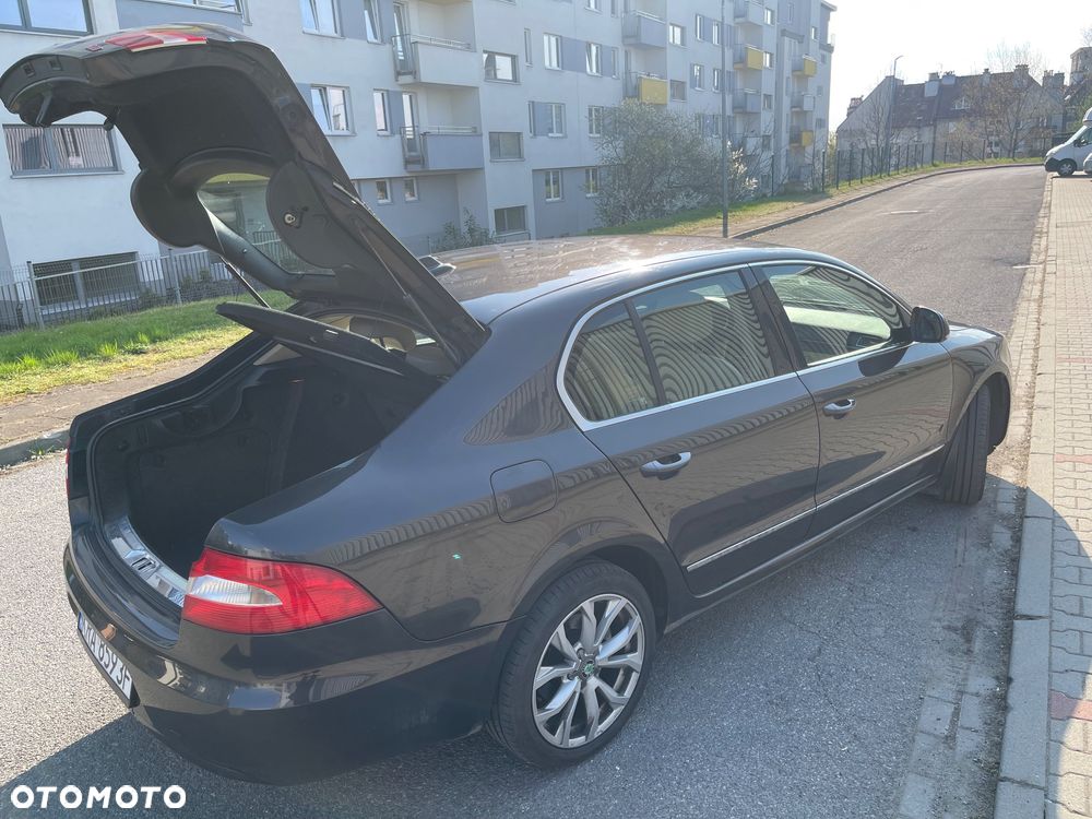 Skoda Superb 2.0 TDI Comfort - 6