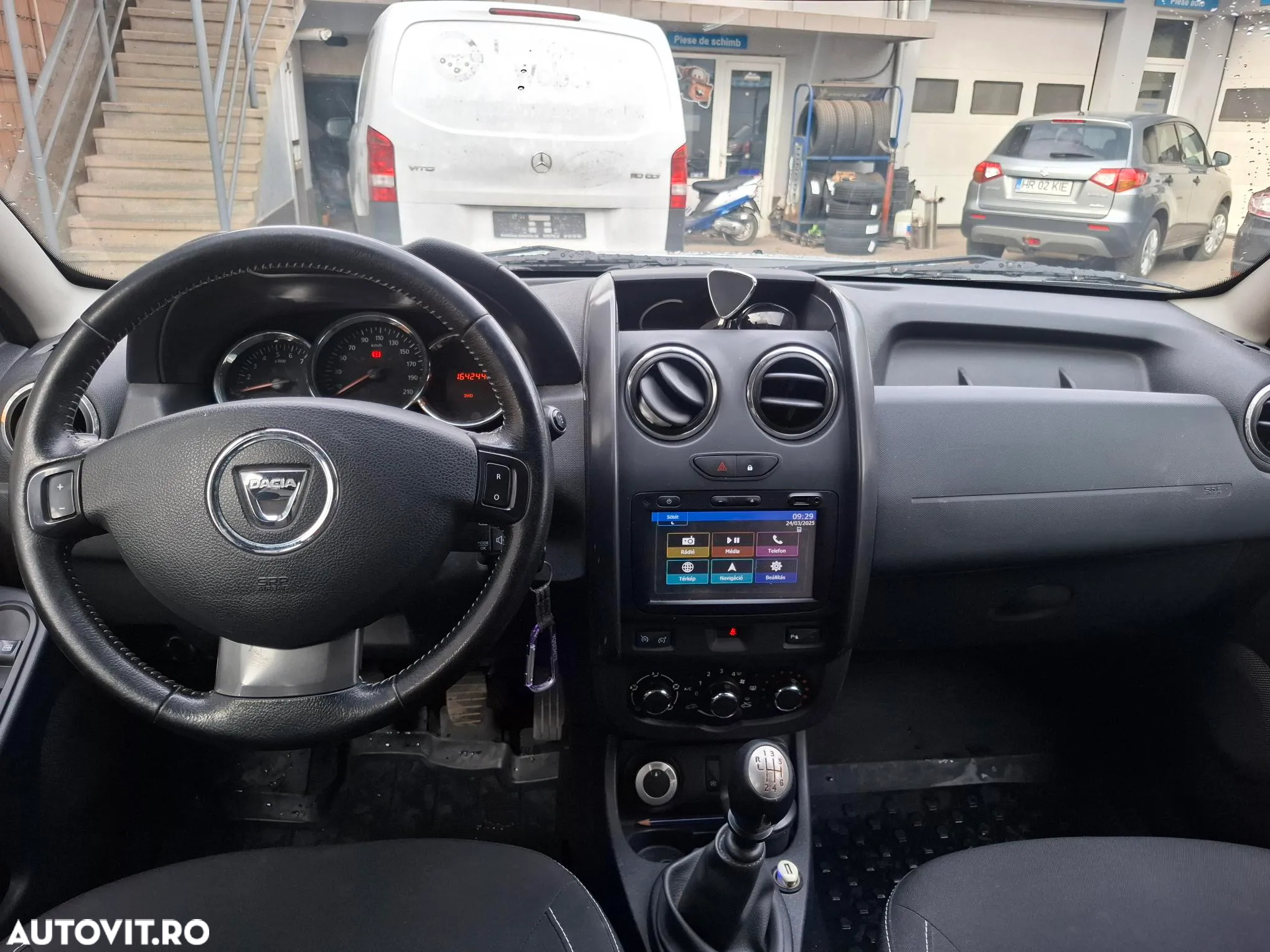 Dacia Duster 1.5 dCi 4x4 Laureate - 3