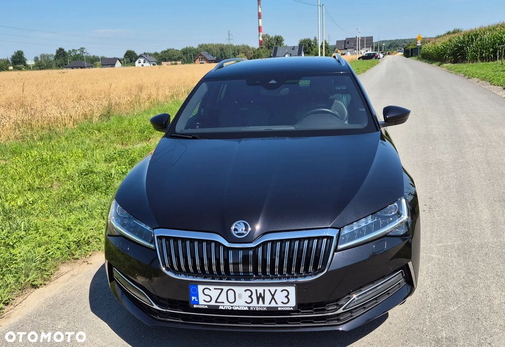 Skoda Superb 2.0 TDI SCR 4x4 L&K DSG - 3