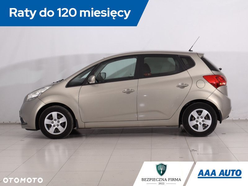 Kia Venga - 4