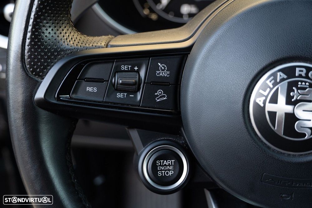 Alfa Romeo Stelvio 2.2 D Super AT8 - 16