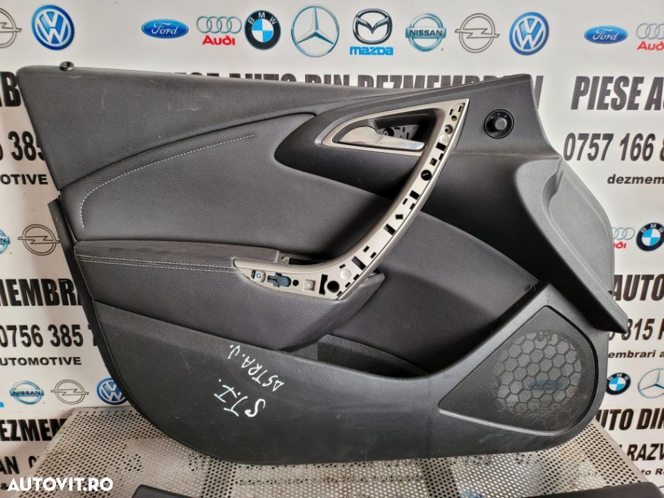 Fete Fata Tapiterie Usa Fata Din Piele Opel Astra J Volan Stanga Dezmembrez Opel Astra J - 4