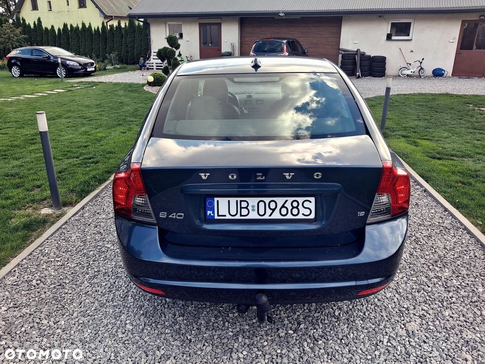 Volvo S40 1.8 Momentum - 11