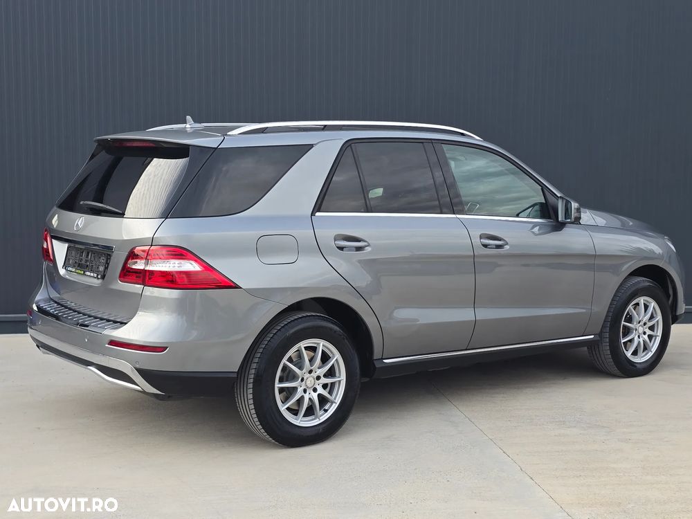 Mercedes-Benz ML 250 BlueTEC 4MATIC 7G-TRONIC - 4