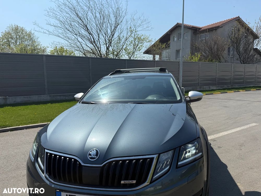 Skoda Octavia 2.0 TDI DSG 4X4 Scout - 2