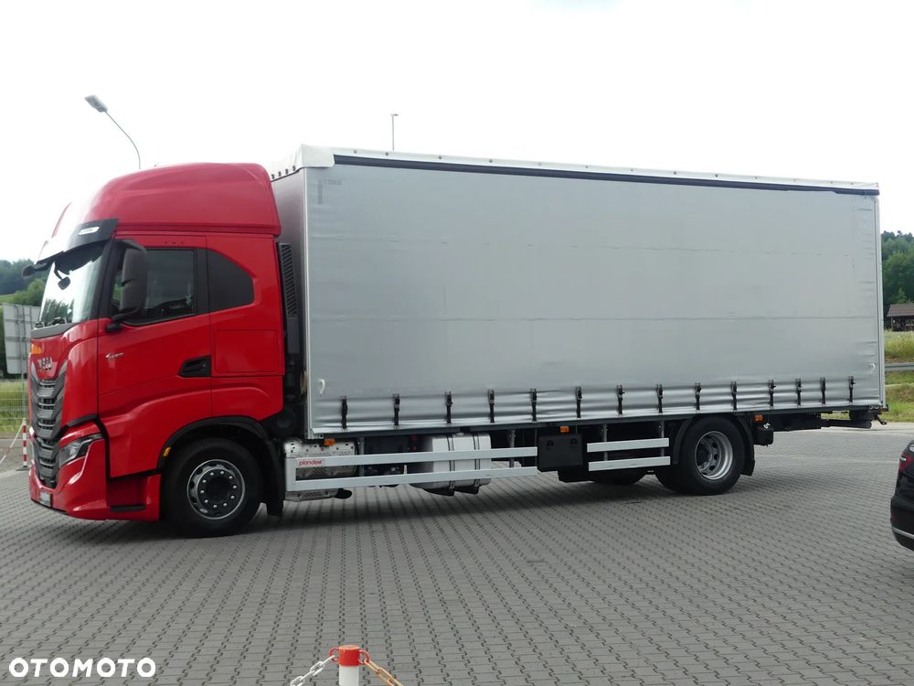 Iveco S WAY 460 / FIRANKA 8.10m / EURO 6 / KLIMATYZACJA POSTOJOWA / - 3