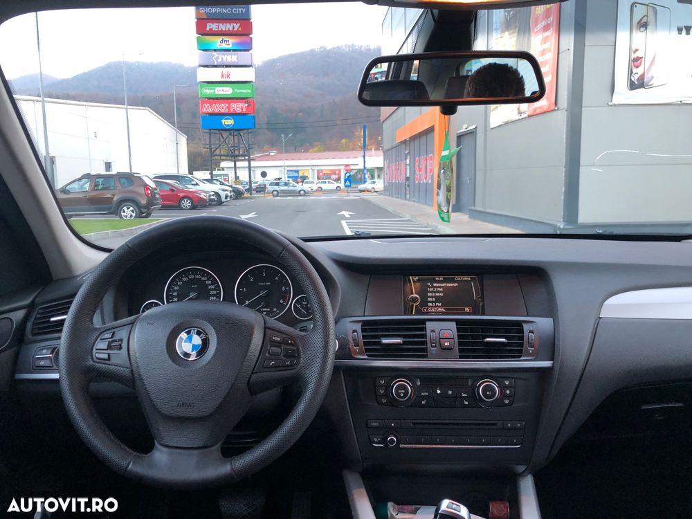 BMW X3 xDrive20d Aut. - 9