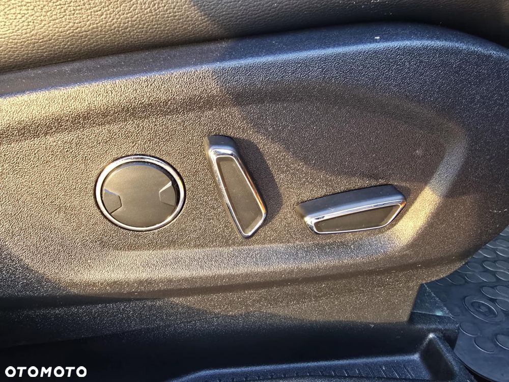 Ford Edge 2.0 TDCi Bi-Turbo 4x4 Sport - 22