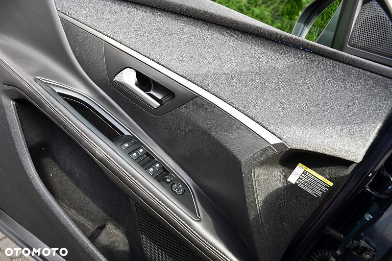 Peugeot 5008 1.6 THP Allure S&S EAT6 - 14