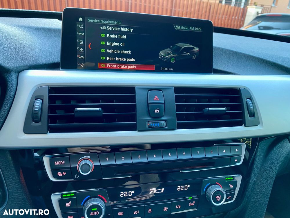 BMW Seria 3 320d Aut. - 20