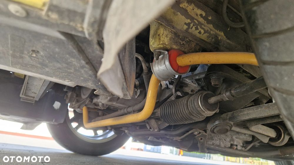 BMW Seria 3 - 36