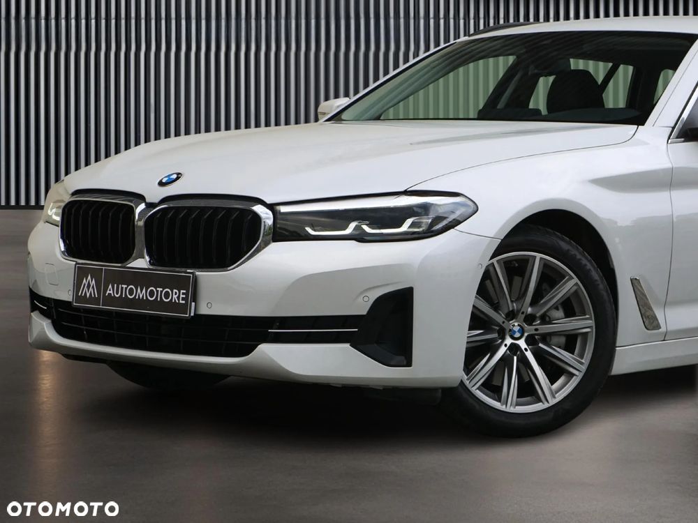 BMW Seria 5 530d Touring - 2