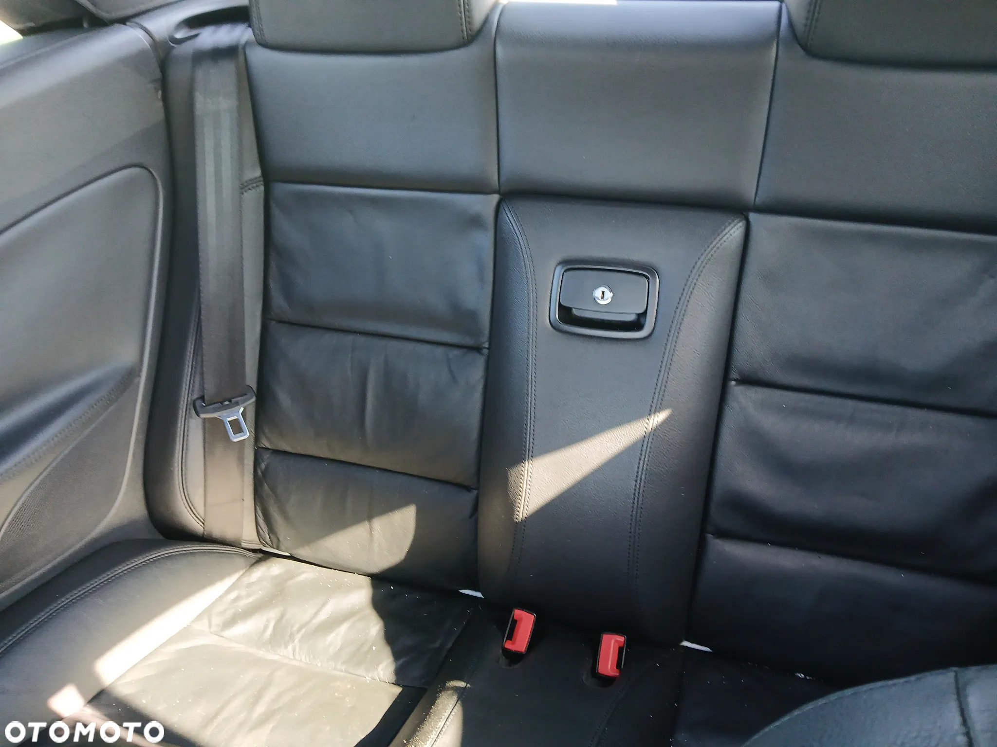 volkswagen eos LK7W fotel fotele kanapa deska kokpit podsufitka boczek boczki klamka podłokietnik licznik - 7