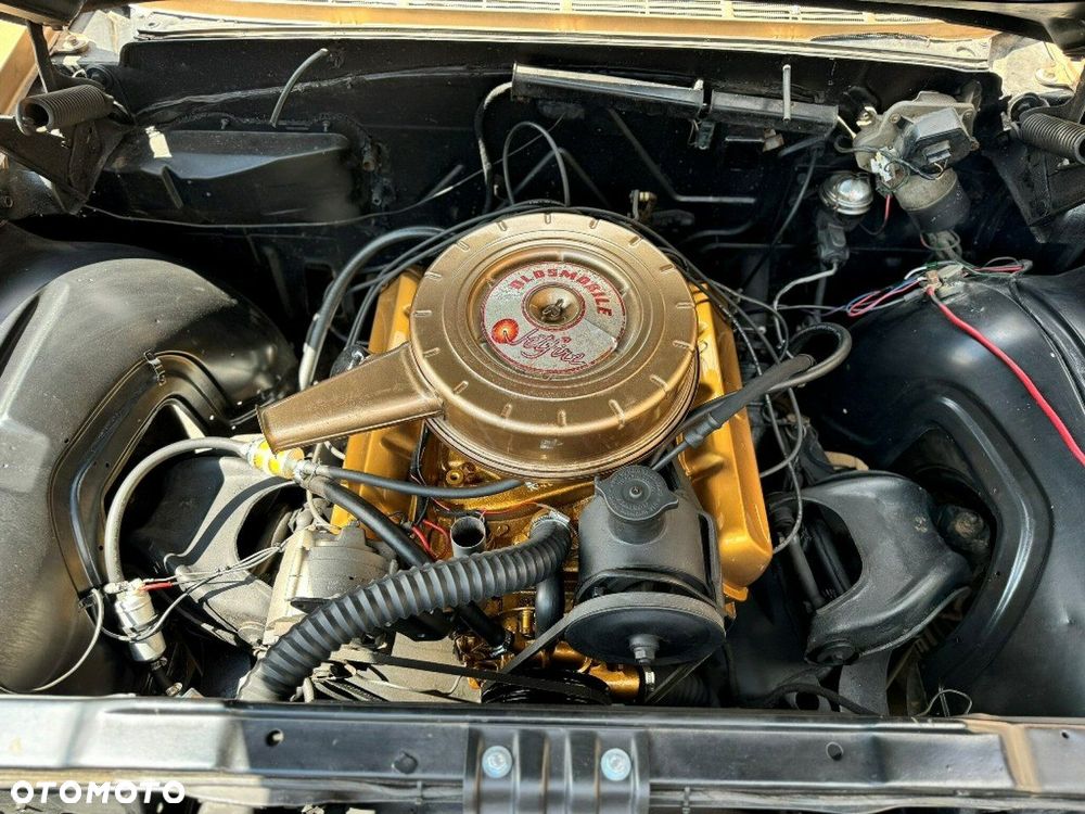 Oldsmobile Inny - 15