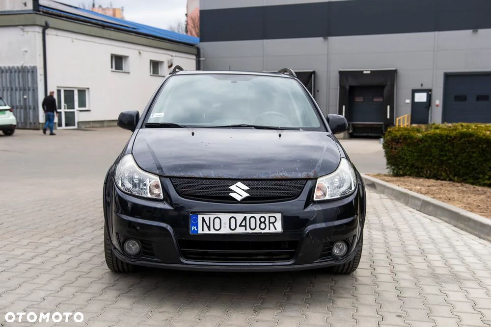Suzuki SX4 1.6 VVT 4x2 Comfort - 1