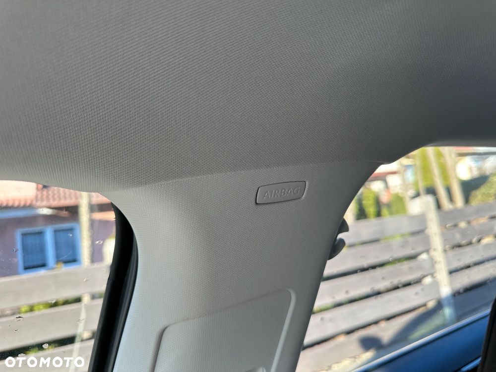 Volkswagen Jetta - 23