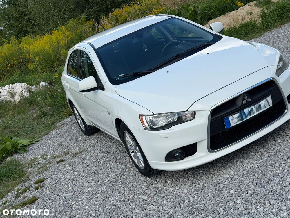 Mitsubishi Lancer 2011 photo 5