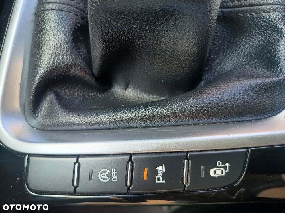 Kia XCeed 1.6 T-GDI L Business Line - 17