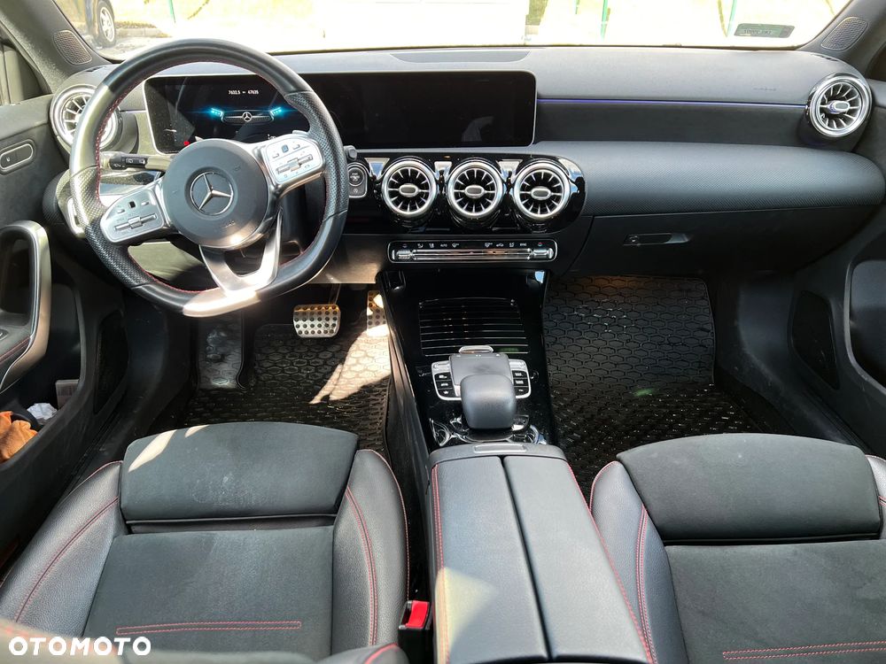 Mercedes-Benz Klasa A 220 4-Matic AMG Line 7G-DCT - 7
