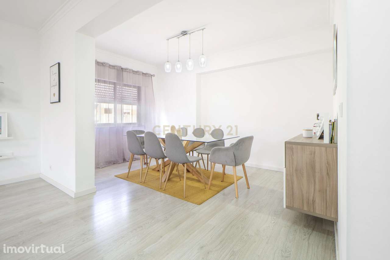 Apartamento T4, moderno e luminoso no Seixal - Grande imagem: 2/30