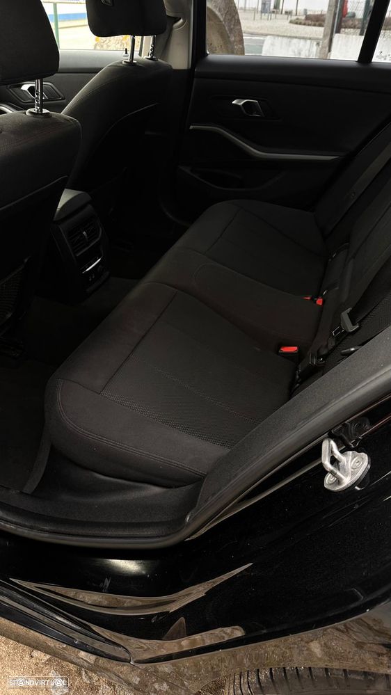 BMW 330 e Corporate Edition Auto - 8