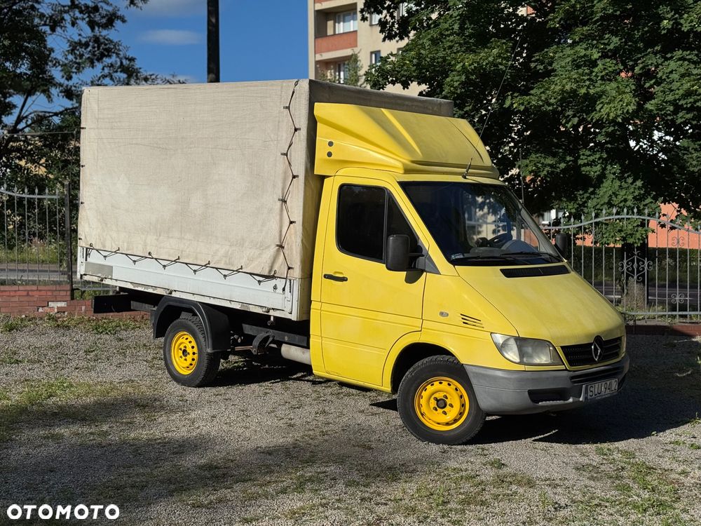 Mercedes-Benz Sprinter - 1