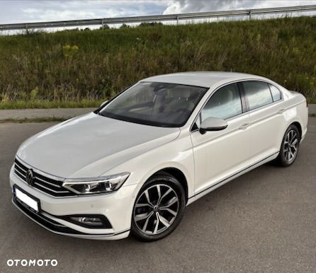 Volkswagen Passat 2022 photo 3