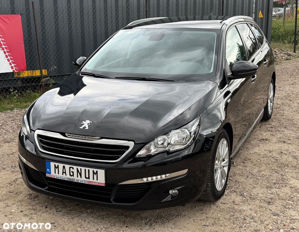 Peugeot 308 - 24