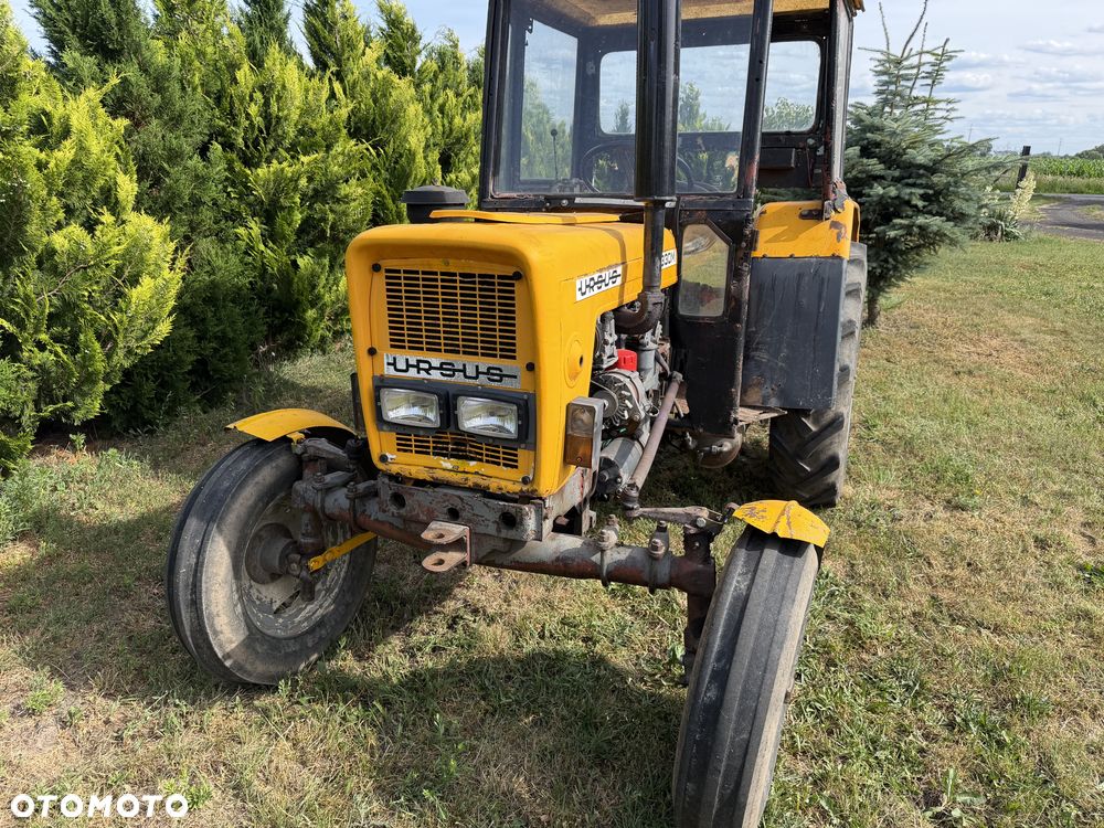 Ursus C330 - 2
