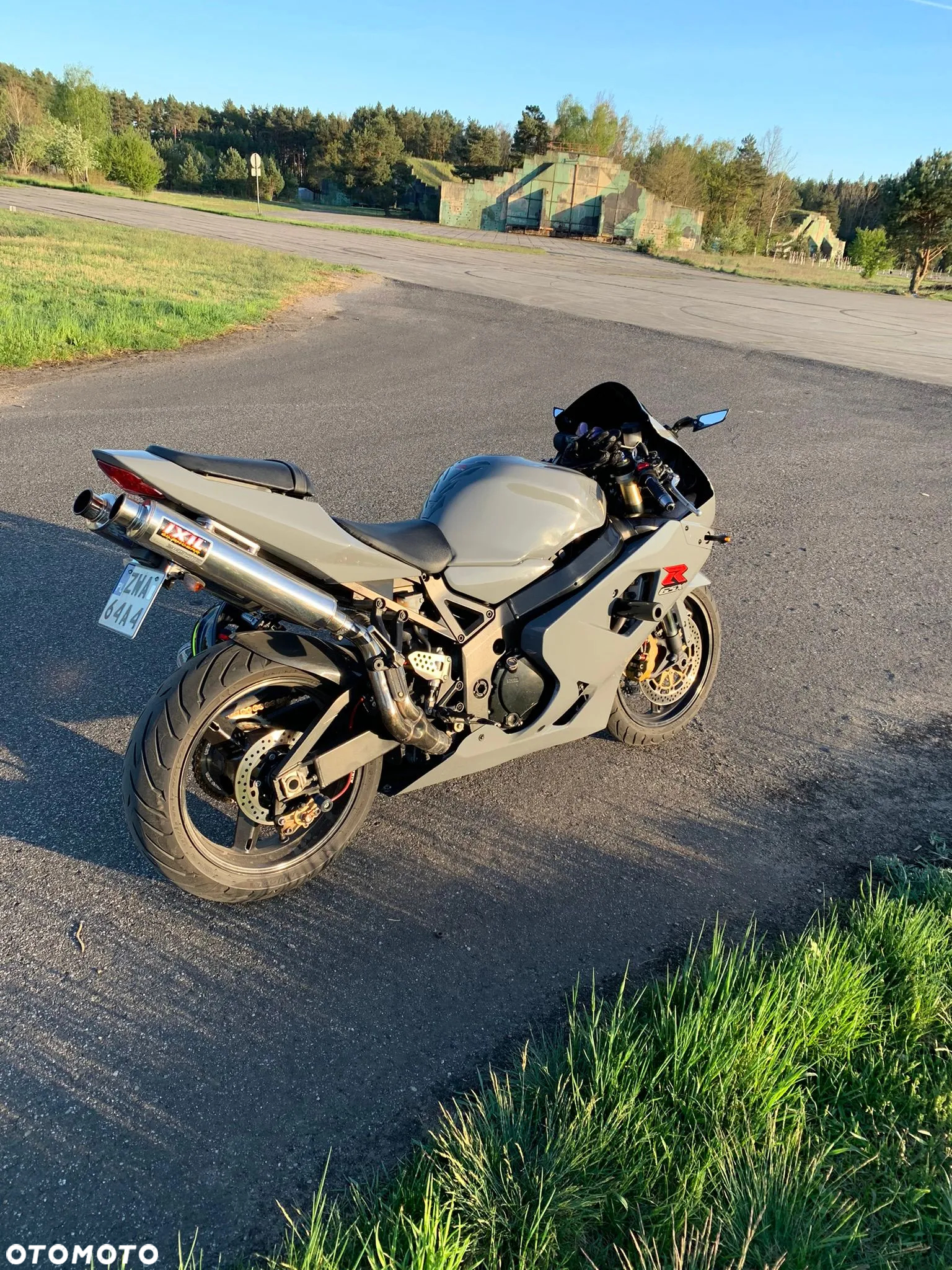 Suzuki GSX-R - 3