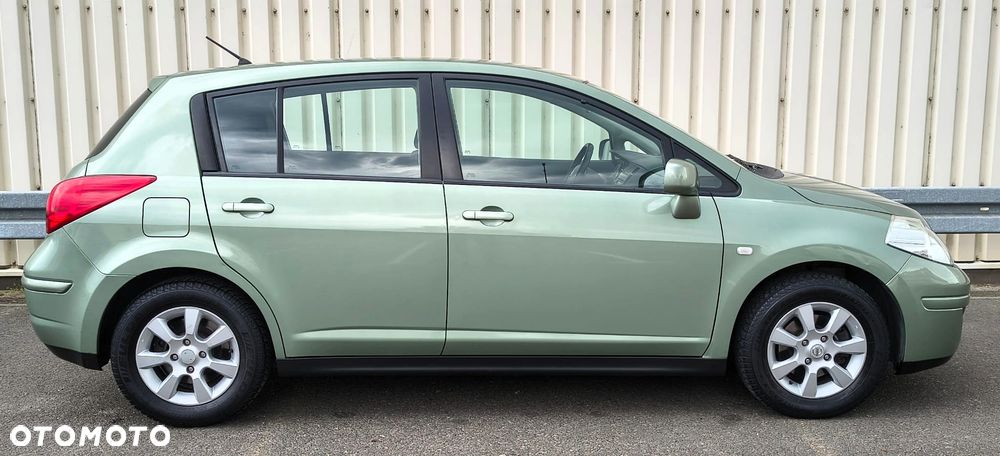Nissan Tiida 1.6 Acenta - 5