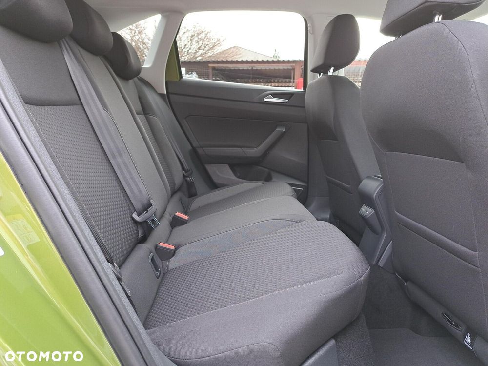 Volkswagen Taigo - 22