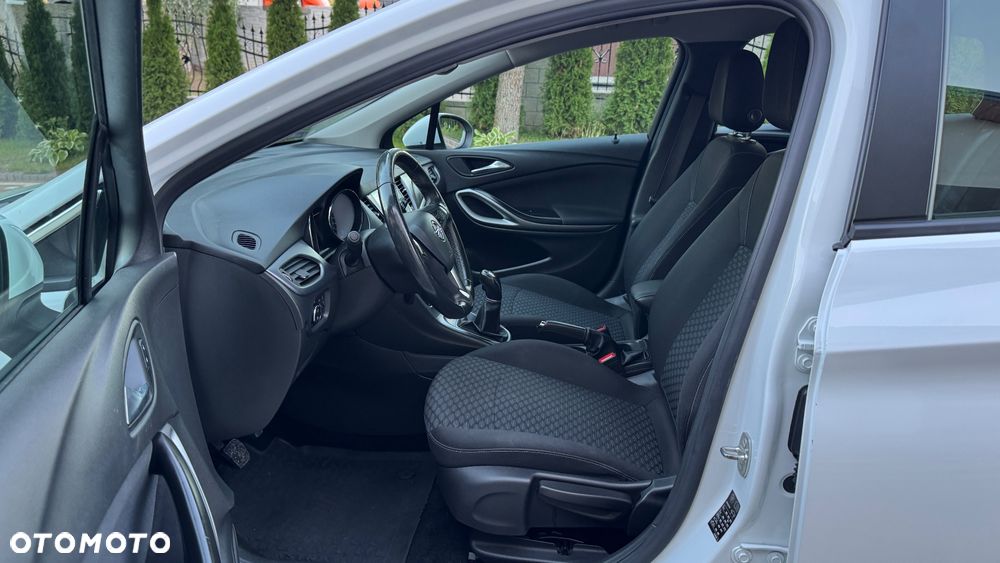 Opel Astra - 23