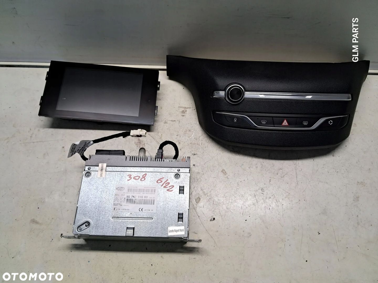 Peugeot 308 II T9 radio nawigacja wyświetlacz panel sterowania - 1